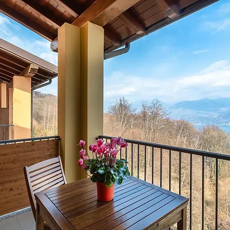 Casa Bella Vista Levo 10 - Unique View, Charming House Surrounded By Nature Ferienhaus
