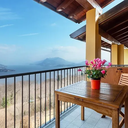 펜션 Casa Bella Vista Levo 10 - Unique View, Charming House Surrounded By Nature 스트레사